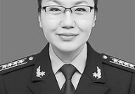 国防大学李莉