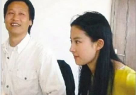 娱乐圈经常有吃瓜的人吗,瓜田李下，揭秘“吃瓜群众”的狂欢世界